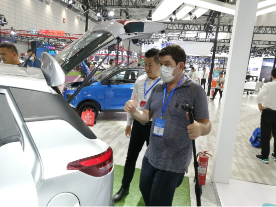 Xina (Jinan) Automòbil i vehicle elèctric de nova energia 2