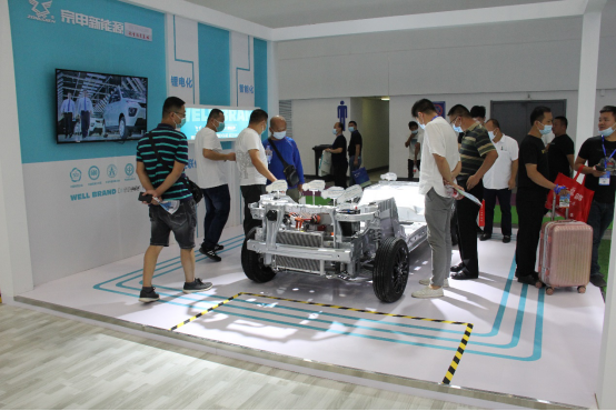 Automobile dhe automjete elektrike me energji të re në Kinë (Jinan) 3